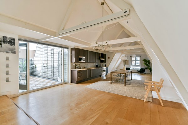 Medium property photo - Frederiksplein 26H, 1017 XN Amsterdam